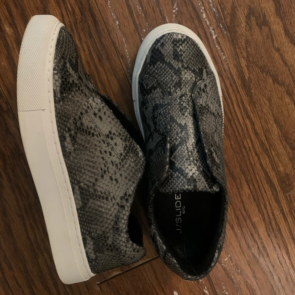 J Slides sneakers